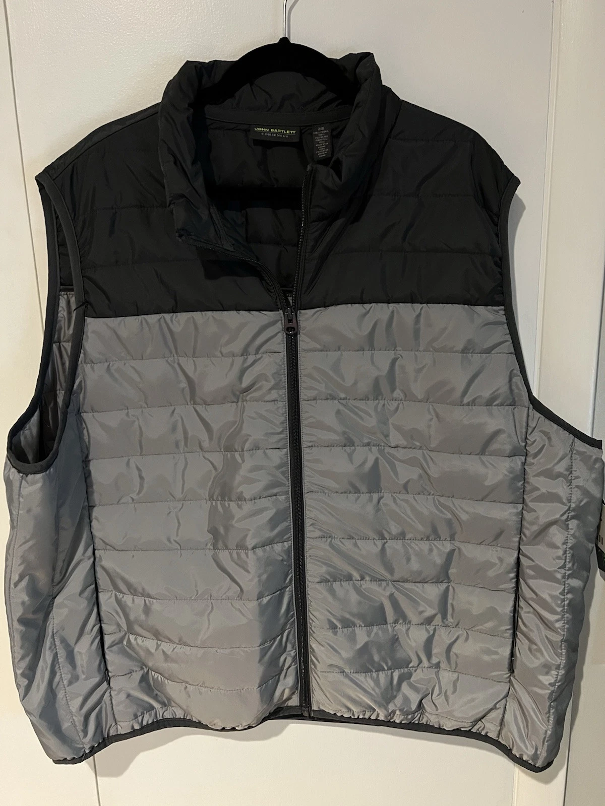 NWT John Bartlett Consensus Full Zip Puffer Vest Gray & Black Men’s 2XB