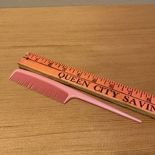 Vintage Unbreakable Comb Pink Rat Tail Made In USA Unbranded 8”