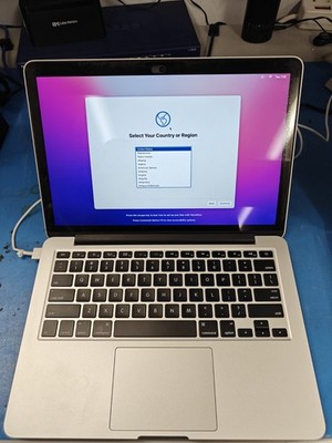 As-Is Apple Macbook Pro 2015 13'' i5 2.9 GHz 8 GB RAM 512GB SSD