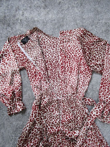 Vestido Armani Exchange Mujer 4 Soles Manga Larga Rojo Estampado Leopardo Fiesta Informal - Imagen 3 de 13