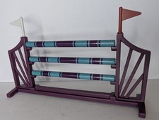 Schleich Hindernis für Pferde lila komplett