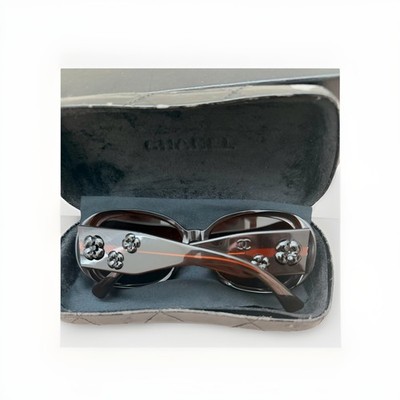 Authentic Chanel Sunglasses Brown Camellia CC Logo Designer
