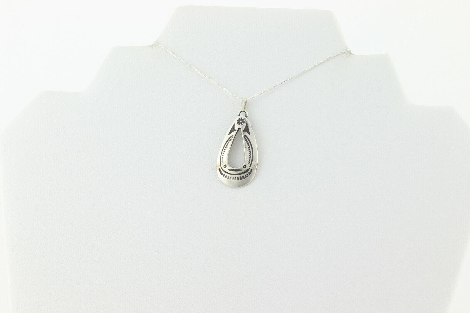 Sterling Silver Stamped Pattern Southwestern Styl… - image 6