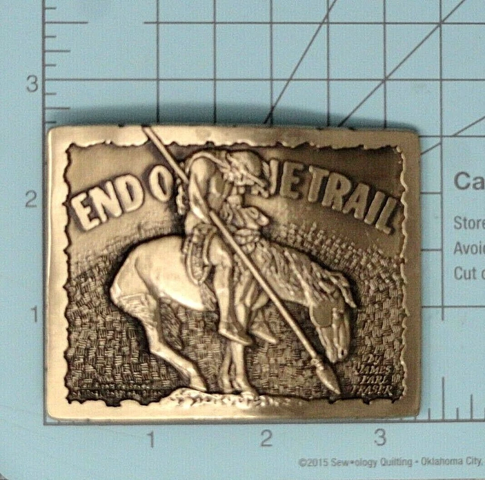 Medallas de diseño de premio vintage de latón macizo con hebilla de cinturón End of the Trail de colección años 70 . CVB484 Foto 3 de 4