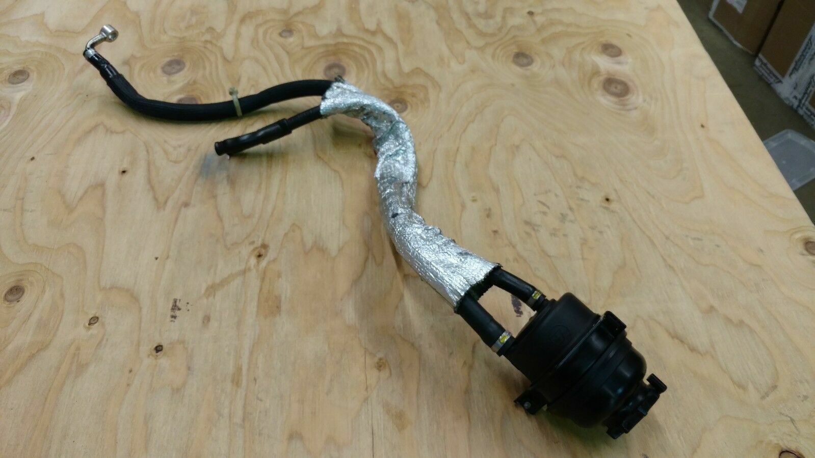LAMBORGHINI MURCIELAGO LP640 E GEAR FLUID RESERVOIR WITH TUBE PIPE LINE OEM  