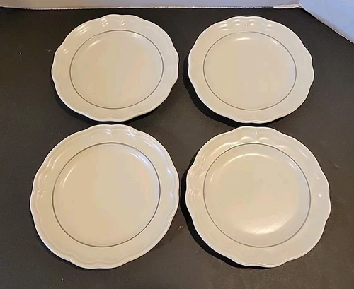 (Set Of 4) Pfaltzgraff Heirloom 7.5” Salad Plates USA Retired VTG Excellent Cond