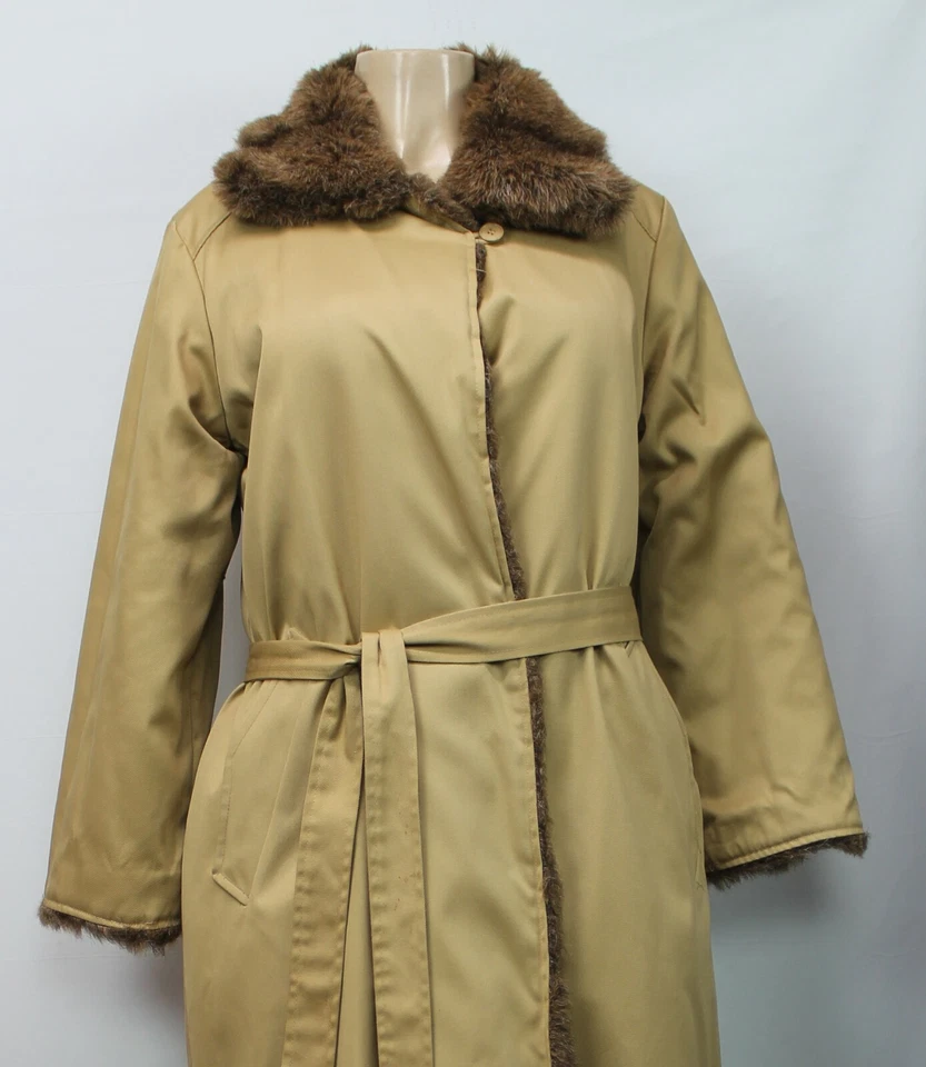 T. T. Mallo by Max Adler Women's Reversible Winter Coat Faux Fur Tan Size 8 - Image 2 of 4