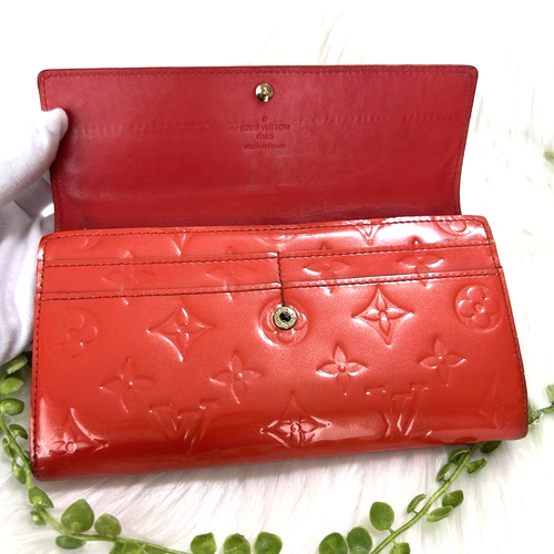 LOUIS VUITTON Vernis Portefeuille Sarah Long Wallet Rouge Grenadine - Picture 9 of 22