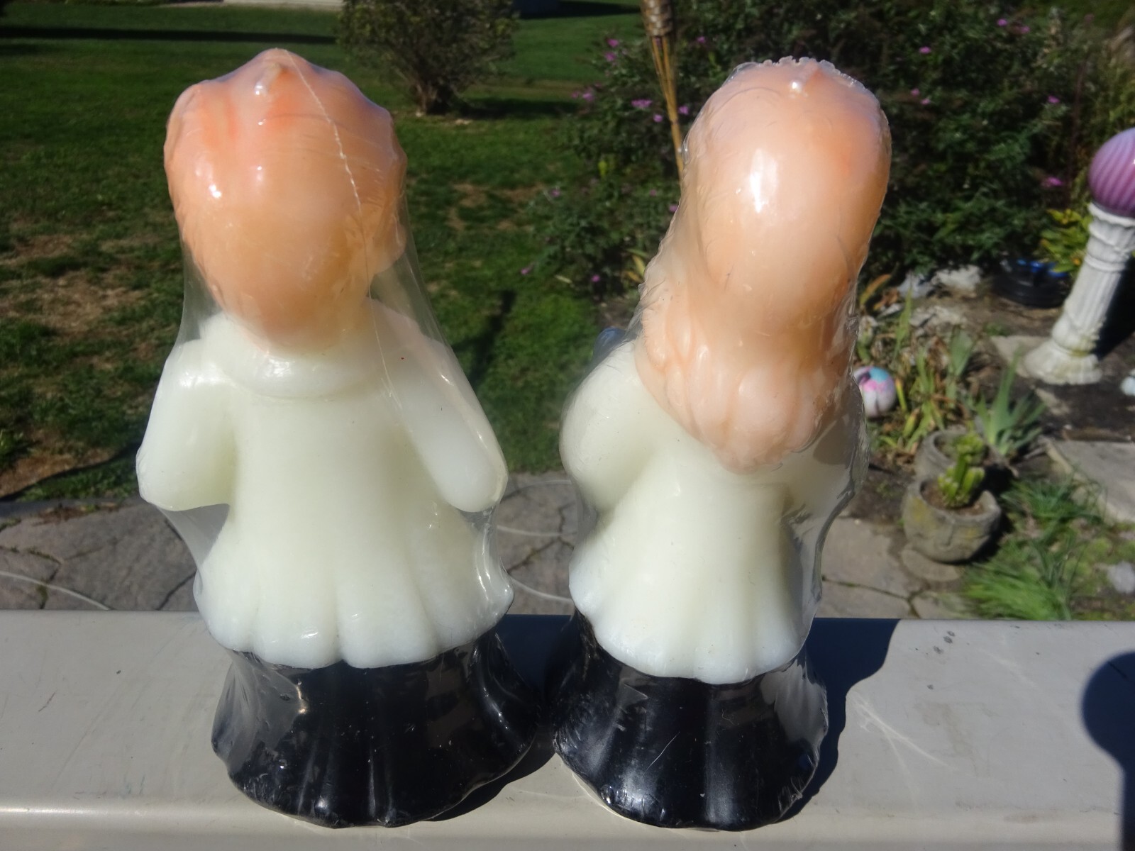 2 The Vermont Country Store ? Boy & Girl 7" Carolers Candles Gurley