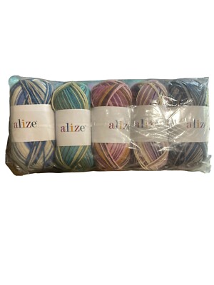 Azile 5 pack Knitting Yarn 50 gram 76% superwash wool 20% Polyamide