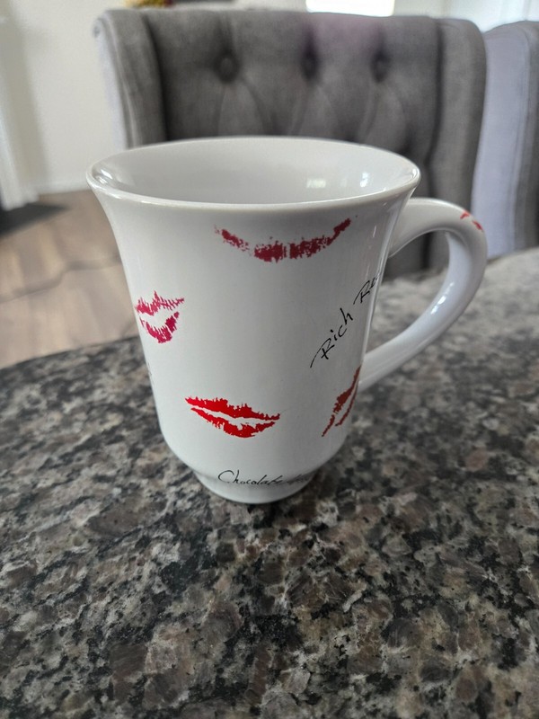 Mary Kay Kisses Coffee Mug Tea Cup Kissed Lipstick Colors Lips Kisses Cup