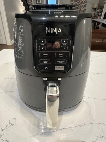 NINJA 3.8L Air Fryer Model AF100 S5 1550W- TESTED & WORKS - Picture 6 of 9