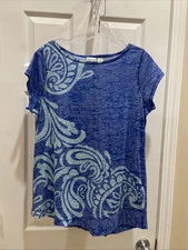 Chicos Zenergy Top Womens Sz 1 Gorgeous Blue Print short Sleeve beautiful