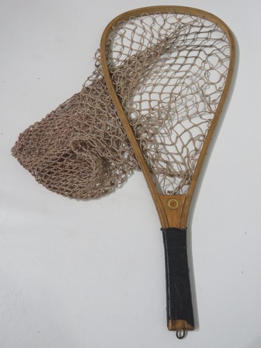 Fishing / Trout Landing Net Wood Handle 23.5 x 10 HERTER'S "It Floats 4"