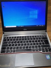 Fujitsu LifeBook E736 14 Zoll (120GB SSD, Intel Core i5-6300U, 2,4GHz, 4GB RAM