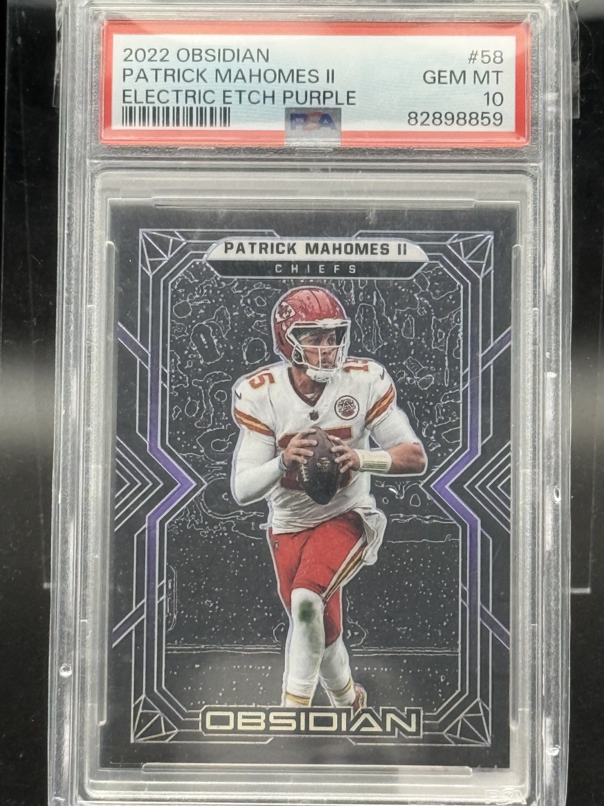 2022 Panini Obsidian - Patrick Mahomes II #58 Electric Etch Purple /100