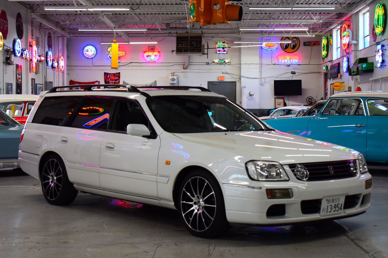 1999 Nissan Stagea Wagon