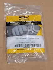 Straight w/ High Side Charge EZ-Clip Splice Hose Fitting