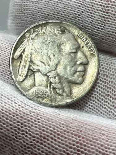 1925 Full Date Near Full Horn Higher Grade Buffalo Nickel.  Better Date US Coin!