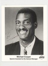 Los Angeles Lakers - Michael Cooper Autographed 8