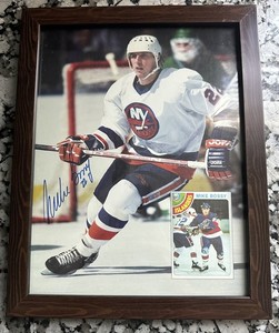 Mike Bossy signed 8x10  New York Islanders Photo Hall Of Fame 