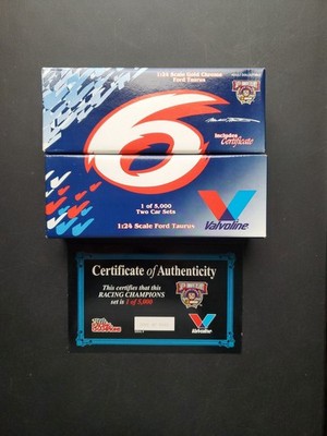 1998 Racing Champions Mark Martin #6 Valvoline Ford Taurus 2 Car Set #2880/5000