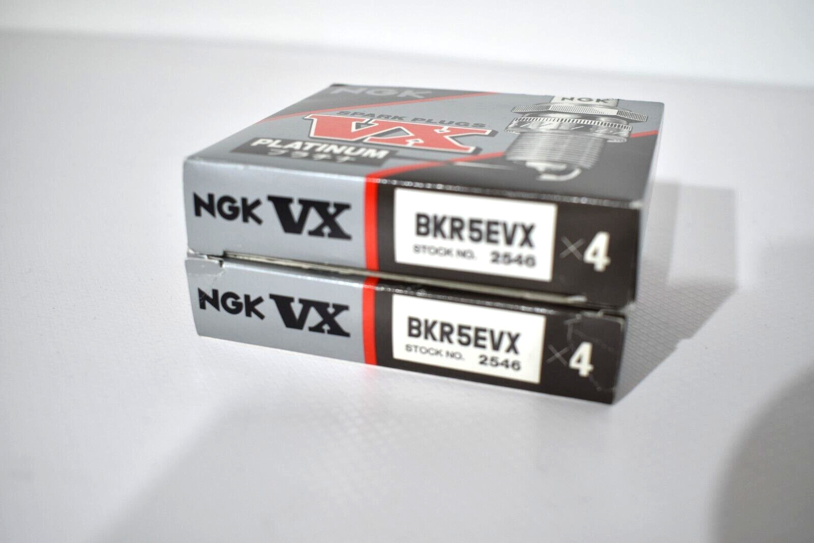 GENUINE NOS ROLLS ROYCE / BENTLEY PLATINUM SPARK PLUGS NGK BKR5EVX SET OF 8