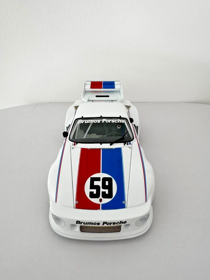 Porsche 935 Brumos Racing #59 Peter Gregg 1979 IMSA GT Champion Carousel1 1:18 - Bild 4 von 4