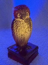 VINTAGE DEGENHART GLASS OWL PIGEON BLOOD RED FIGURINE UV GLOW ORANGE RARE COLOR