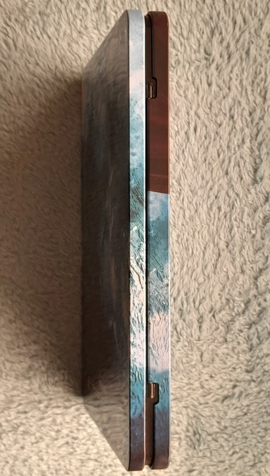 Superman Returns ☆ Australian embossed DVD tin ☆ Region 4 ☆ 2006 - Image 3 of 4