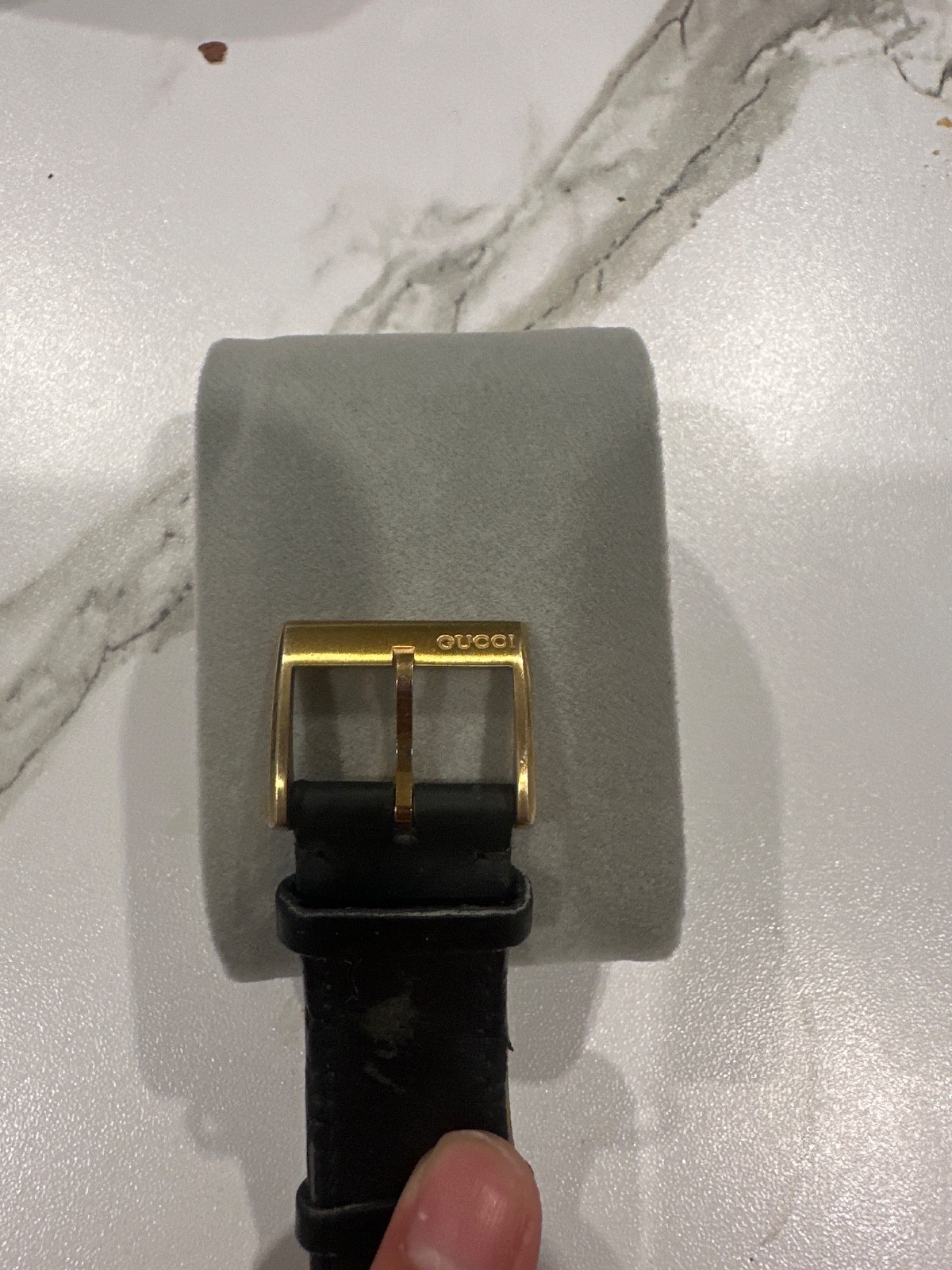 gucci interlocking g - image 4