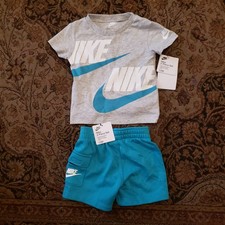 New Kids Nike 2 Piece Set T-Shirt  Shorts 12 Months 12M Toddler NWT