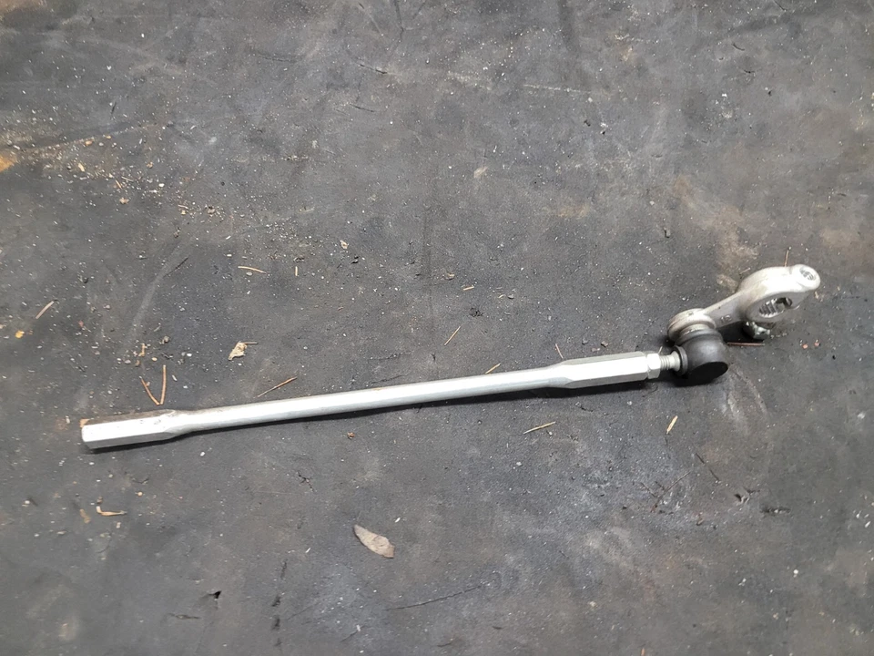 Suzuki GSXR 750 GSX-R 750 GSXR750 2013 palanca de cambios acoplamiento varilla de cambio Foto 2 de 3