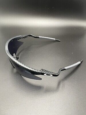 Oakley M Frame Gen 2 Carbon fiber w/ Vented Black Iridium Oakley M Frame Gen 2 Carbon fiber w/ Vented Black Iridium