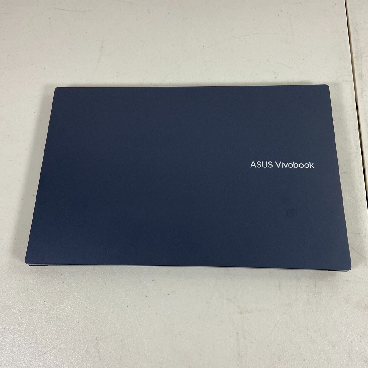 Asus Vivobook 15 15.6