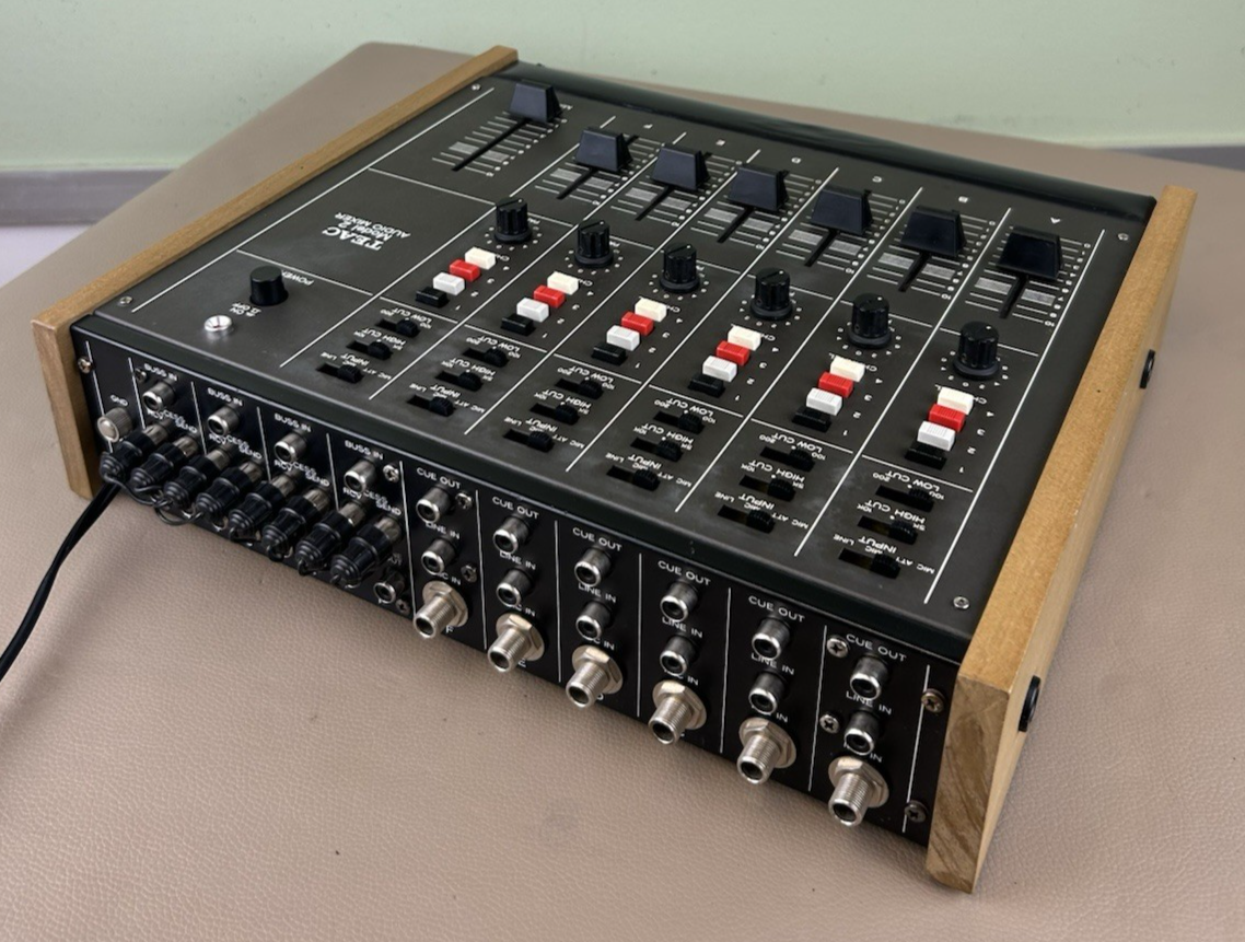 TEAC Model 2 アナログミキサー 現状品 TEAC MODEL 2 AUDIO MIXER | eBay