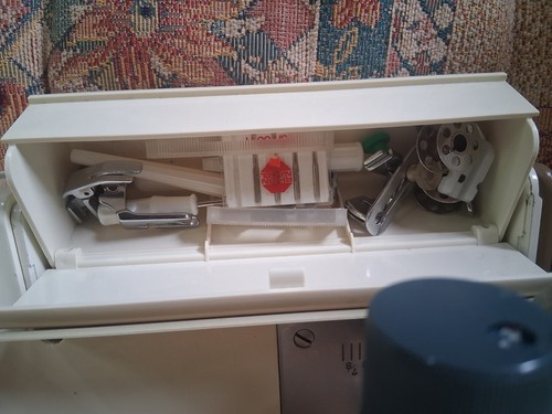 Frister Rossmann Cub Semi Industrial Heavy Duty Sewing Machine SAILMAKER - Picture 9 of 13