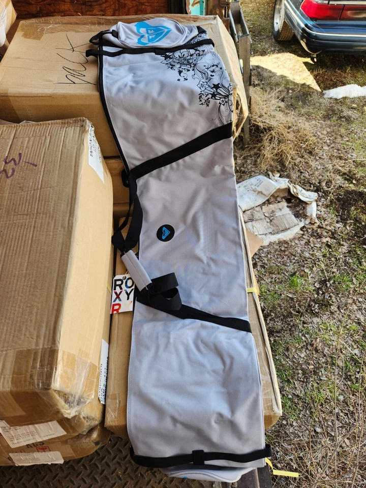 NUEVA Mochila Roxy / Bolsa de Botas ¡Compra 4 o más y ahorra un 50% de descuento! PALET A GRANEL ESPECIAL! Foto 4 de 4