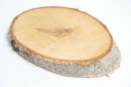 Deko Holzscheibe Birke OVAL Größe M ca.12-15x17-19cm 2cm dick 1Stück Baumscheibe - Bild 1 von 1