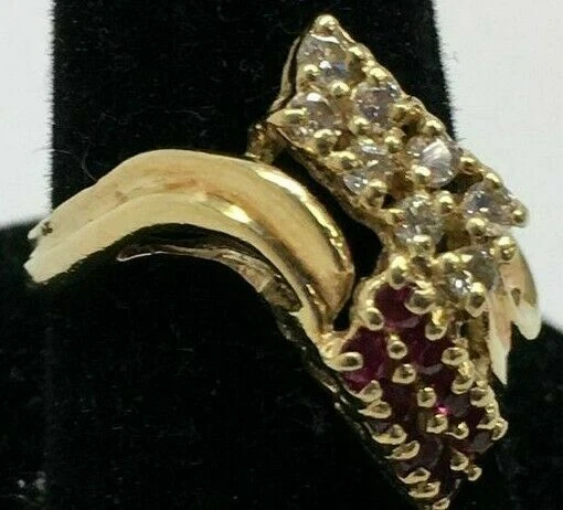 18K Gold Pink Topaz  Diamonds Cocktail Ring Size 4.5   -  4.7 grams - Image 2 of 4