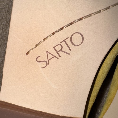 FRANCO SARTO Women’s Gina Slip-ons Golden Yellow Suede Sz 7.5 - Picture 3 of 7
