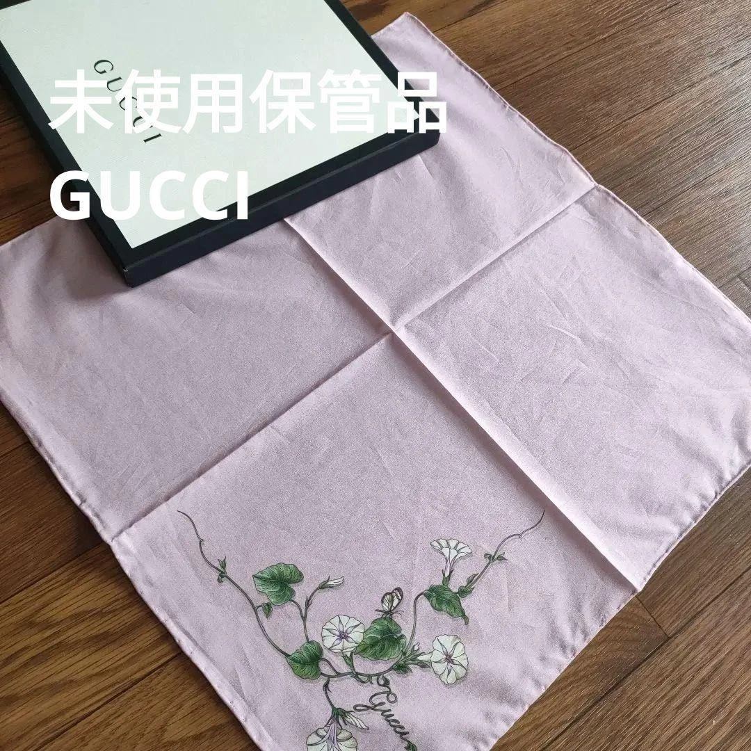 Mini écharpe GUCCI imprimé floral rose coton unisexe 16,5 x 16,5 pouces