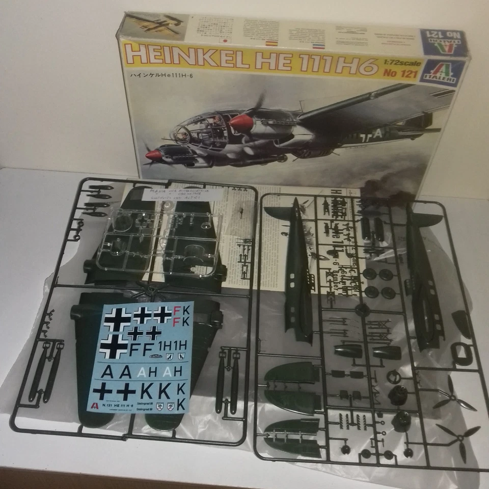 HEINKEL 111 H6 KIT ITALERI 121 1/72 BOMBARDIERE LUFTWAFFE - Immagine 2 di 4