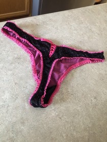 Womens Victorias Secret Sexy Little Things Thong Panties Size L NEW! NWOT! 2008