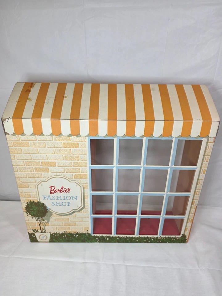 Lote de piezas de cartón vintage 1962 Mattel Barbie Fashion Shop como está Foto 4 de 4