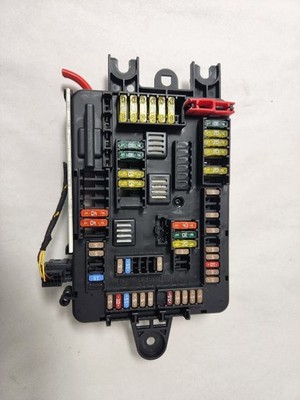 Fuse Box Engine Fits 12-18 BMW 320i 400265