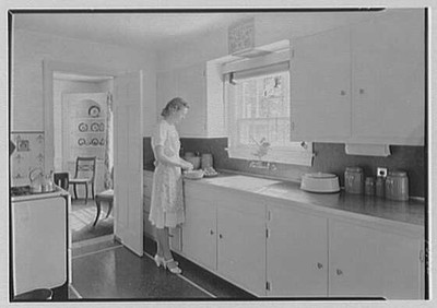Photo:D.S. Schaab, residence in Pearl River, New York. Kitchen