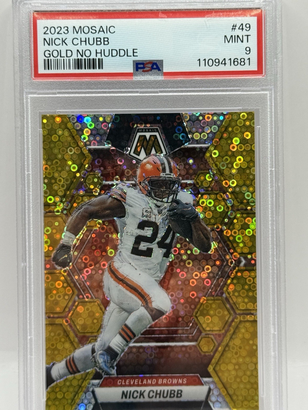 2023 Panini Mosaic Football Nick Chubb No 49 Gold Disco /10 No Huddle #157 PSA9