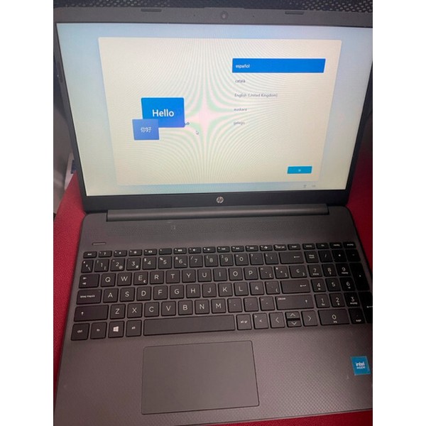 Portatil HP 15s-fq3000ns N4500/8GB/256SSD/15.6/W11 *Ligeros golpes en la tapa*