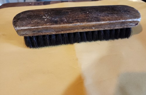 Vintage Shoe Shine Brush Patina Wood Handle Horsehair?Circa 1950 Farmhouse Decor - Picture 4 of 6